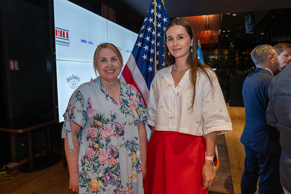 Mary Kay Україна підтримує спільну відданість прогресу та підприємництву
